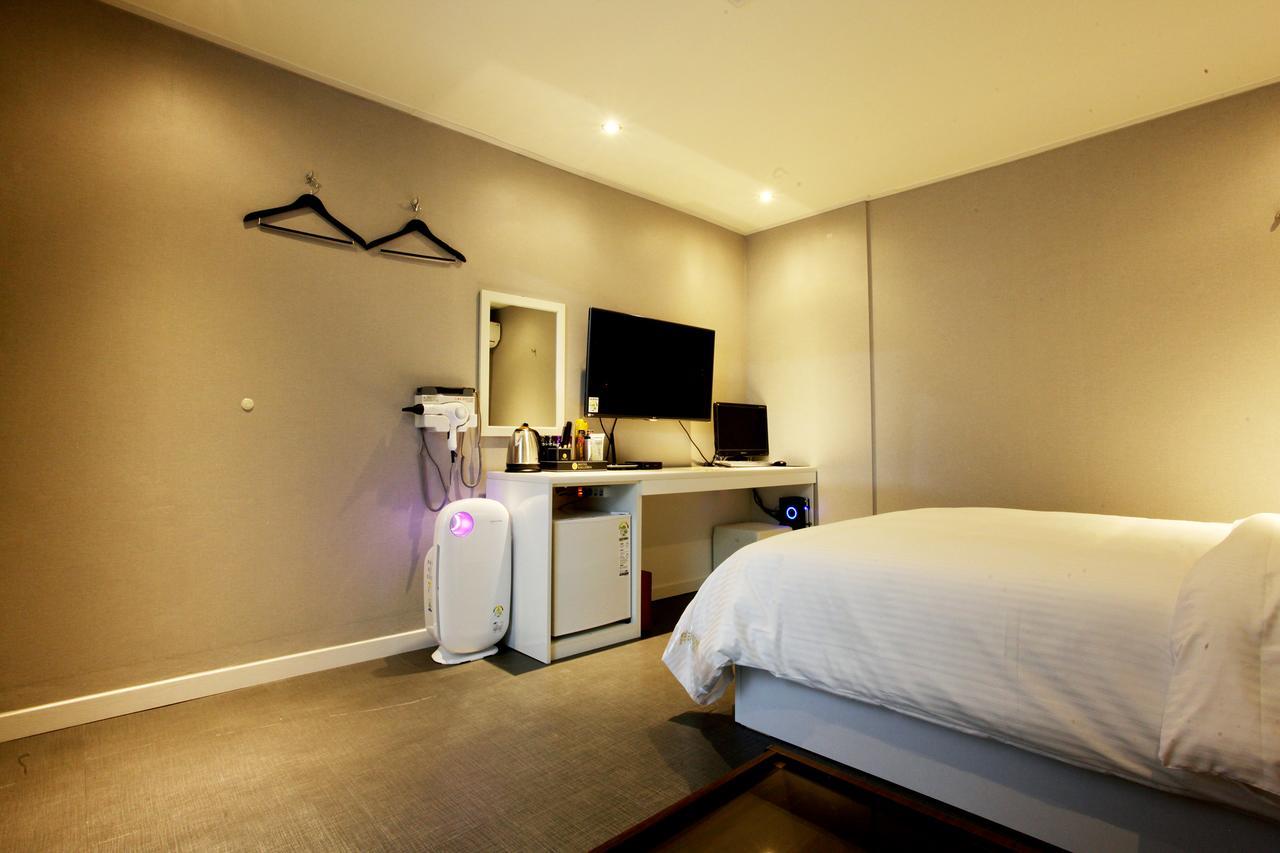 Galleria Hotel Suwon Extérieur photo